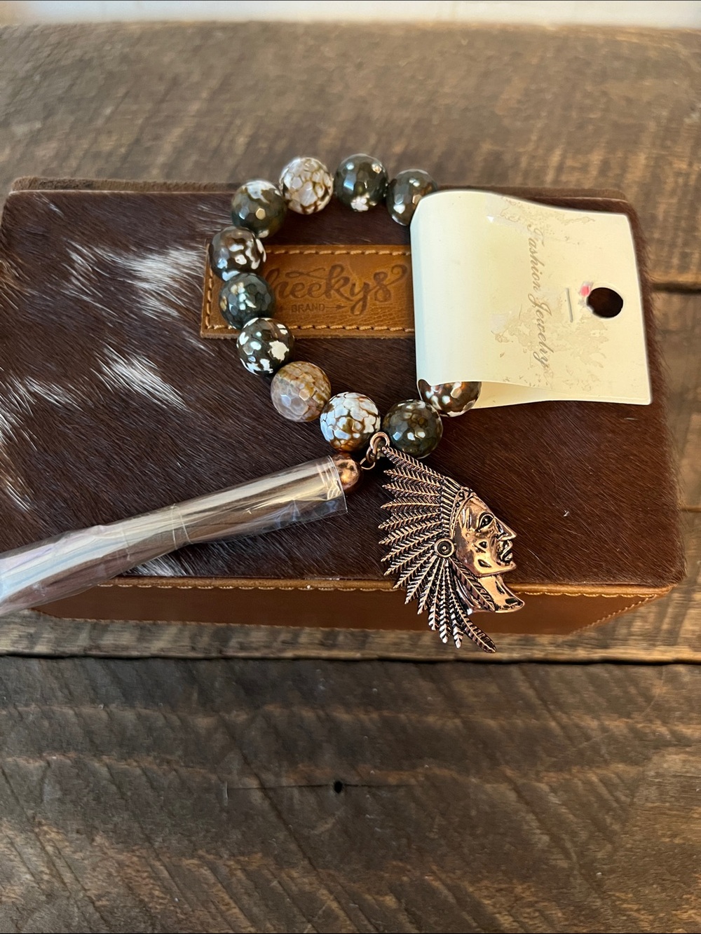 Beaded Bracelet with Feathered Headdress Charm - Green & Brown